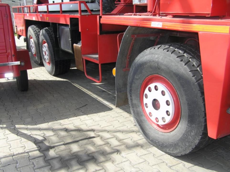 Robôs industriais-3